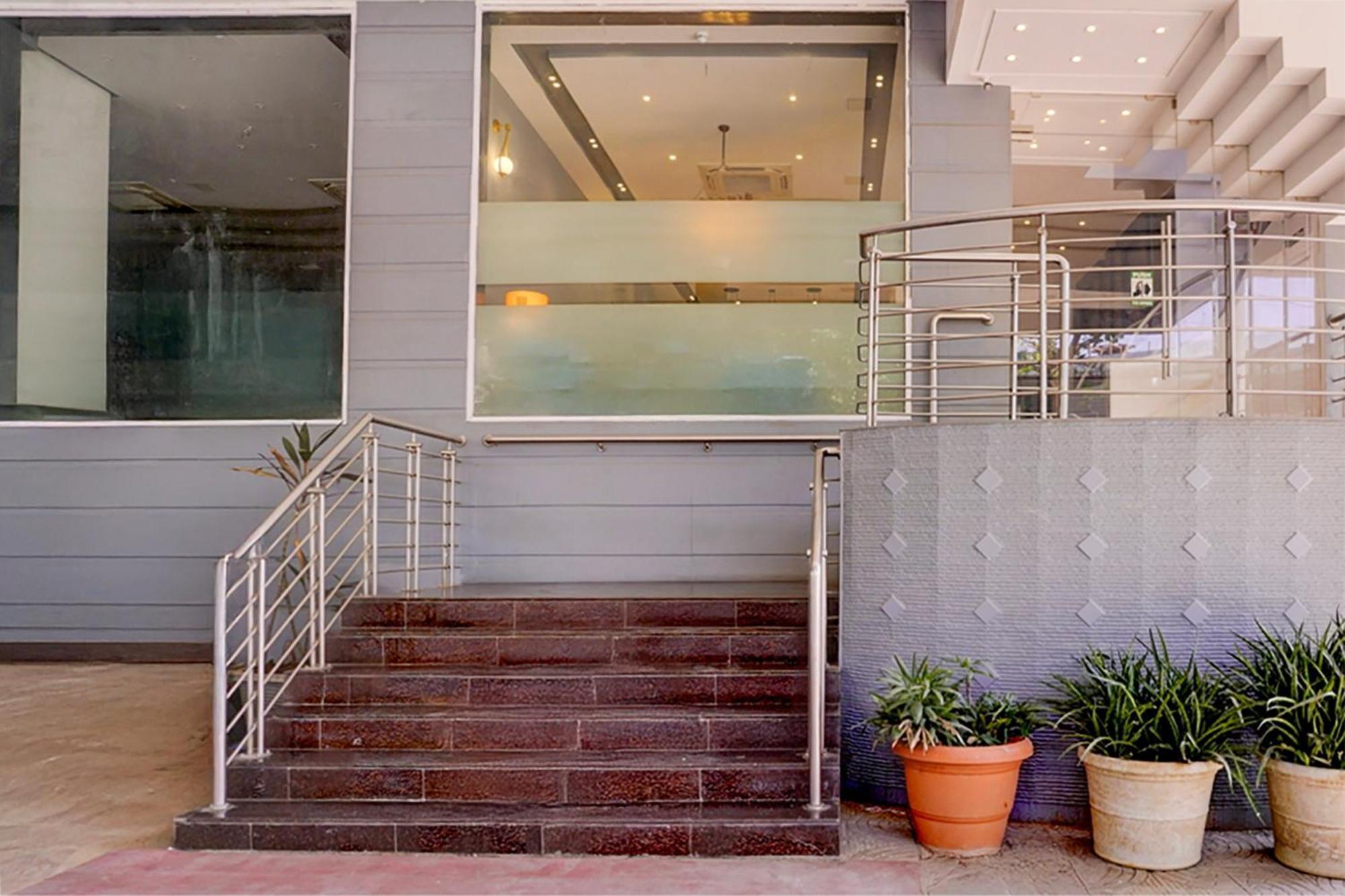 Super Townhouse Bombay Exhibition Centre Goregaon מראה חיצוני תמונה