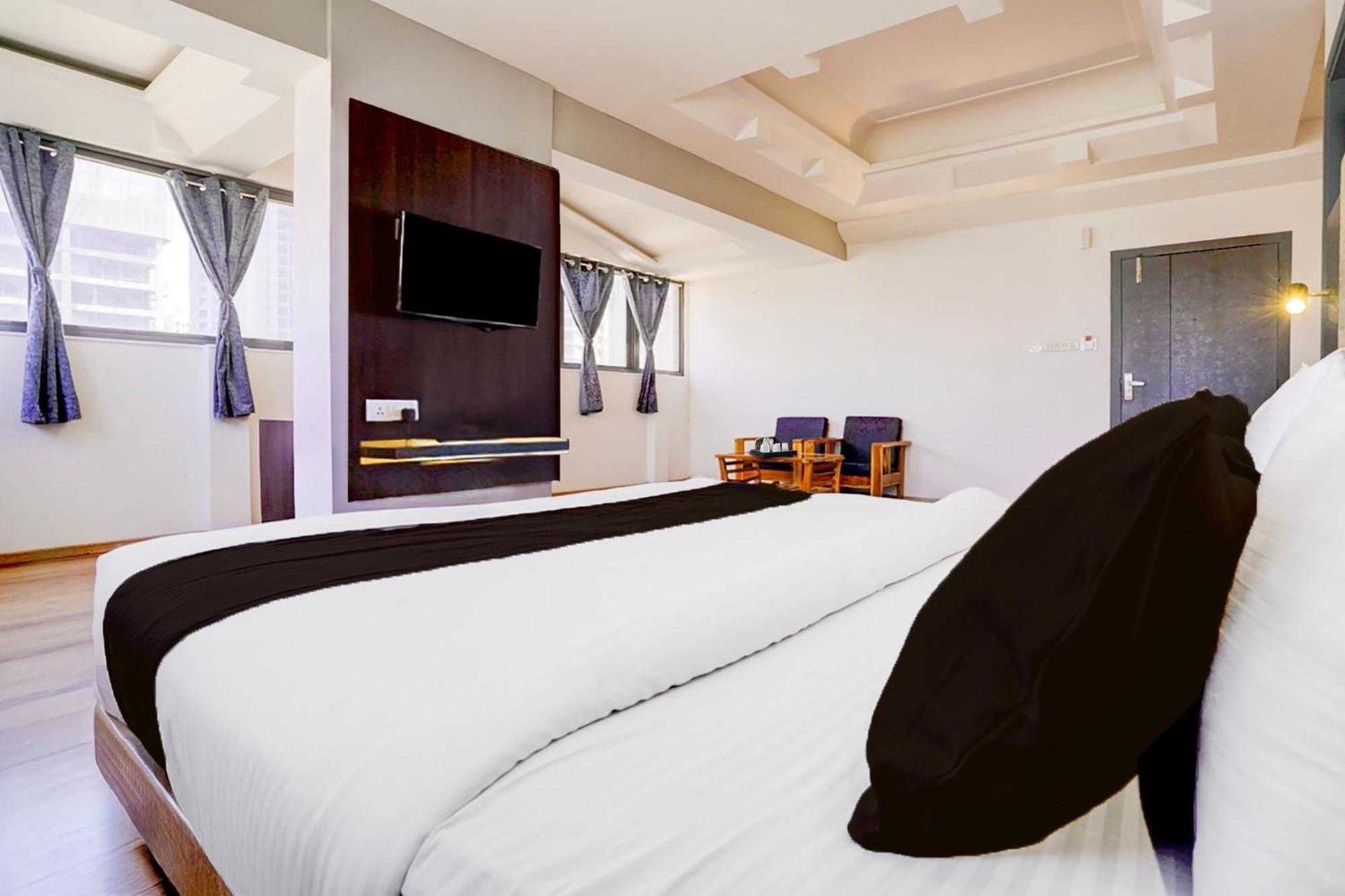 Super Townhouse Bombay Exhibition Centre Goregaon מראה חיצוני תמונה